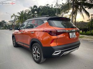 Xe Kia Seltos Premium 1.6 AT 2022