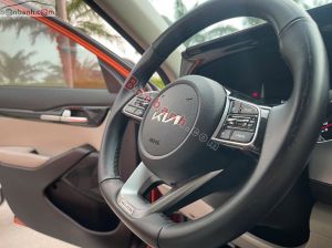 Xe Kia Seltos Premium 1.6 AT 2022